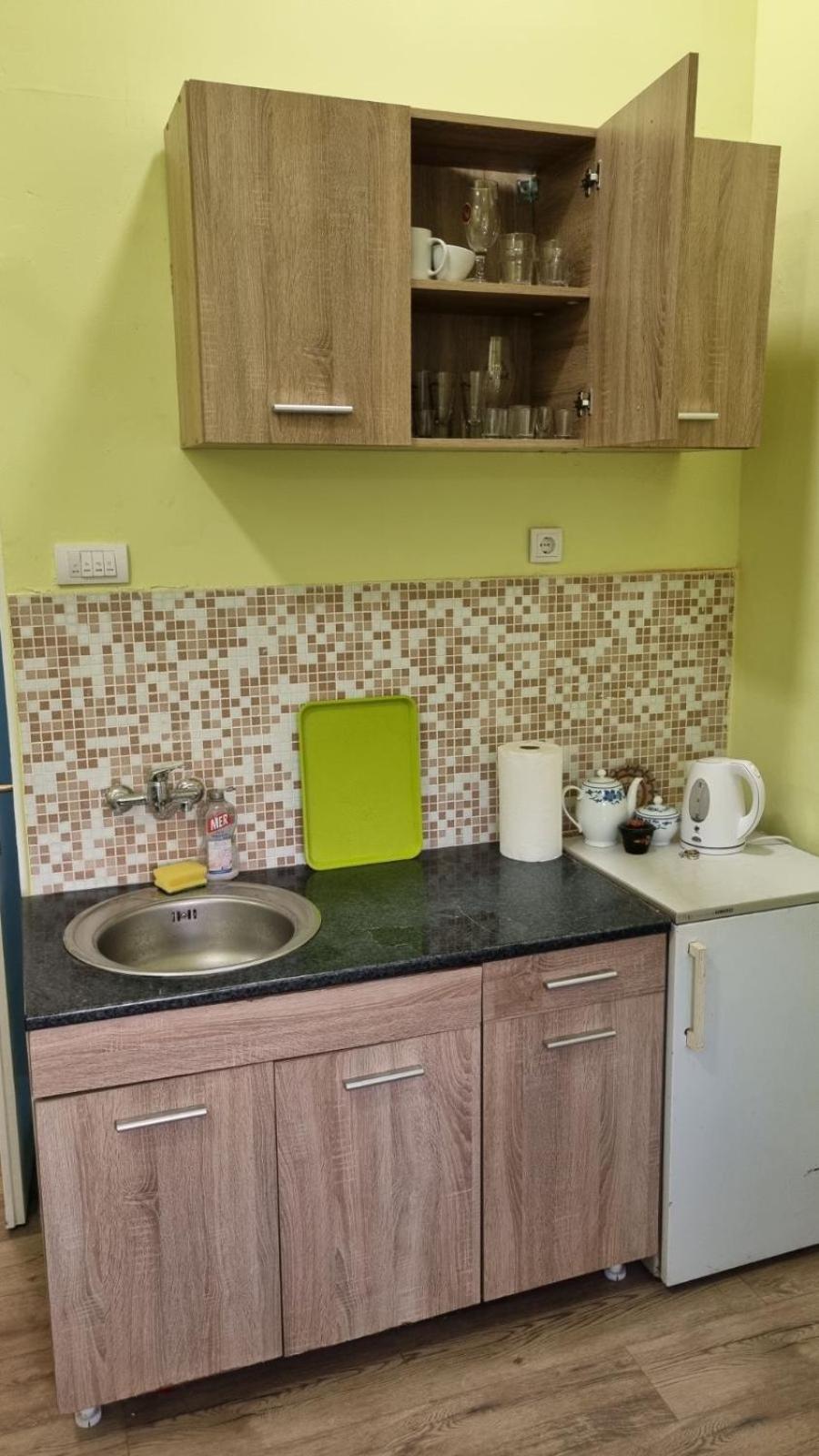 Apartment Kiki Novi Sad Buitenkant foto