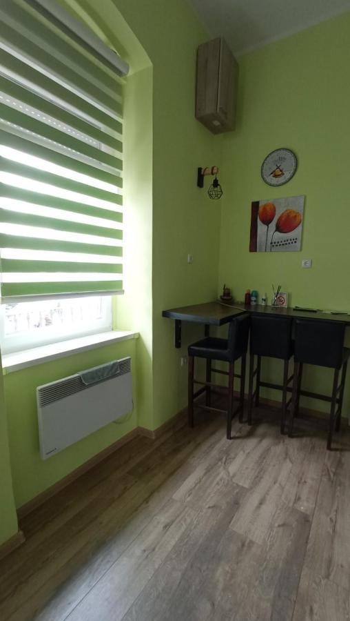 Apartment Kiki Novi Sad Buitenkant foto